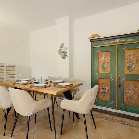2 Bedroom Next To The In Elviria, * Marbella