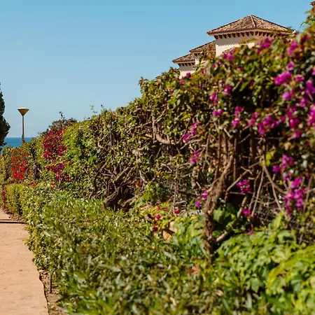 2 Bedroom Next To The In Elviria, Apartment Marbella