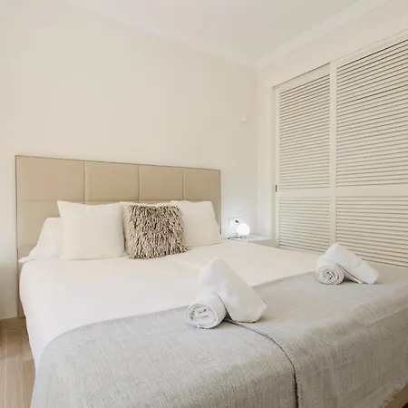 2 Bedroom Next To The In Elviria, Apartment *